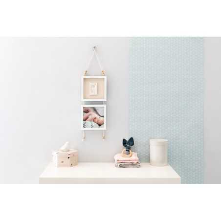 HANGING FRAME - CADRE A SUSPENDRE