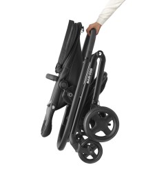 POUSSETTE LILA CP ESSENTIAL BLACK
