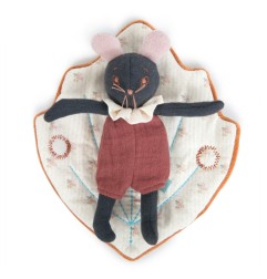 PETITE SOURIS ROSEE APRES LA PLUIE