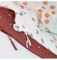 GIGOTEUSE FLEURIE BLEUE 70 CM APRES LA PLUIE