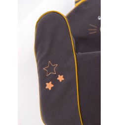 CHAUFFEUSE LES MOUSTACHES