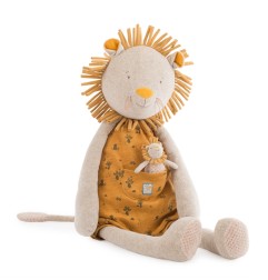 LION GEANT SOUS MON BAOBAB