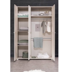 ARMOIRE 3 PORTES